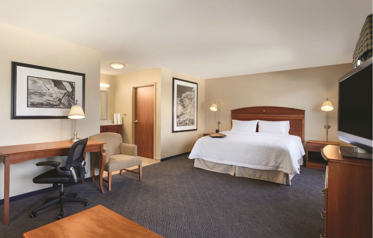 Hampton & Hotel 3*